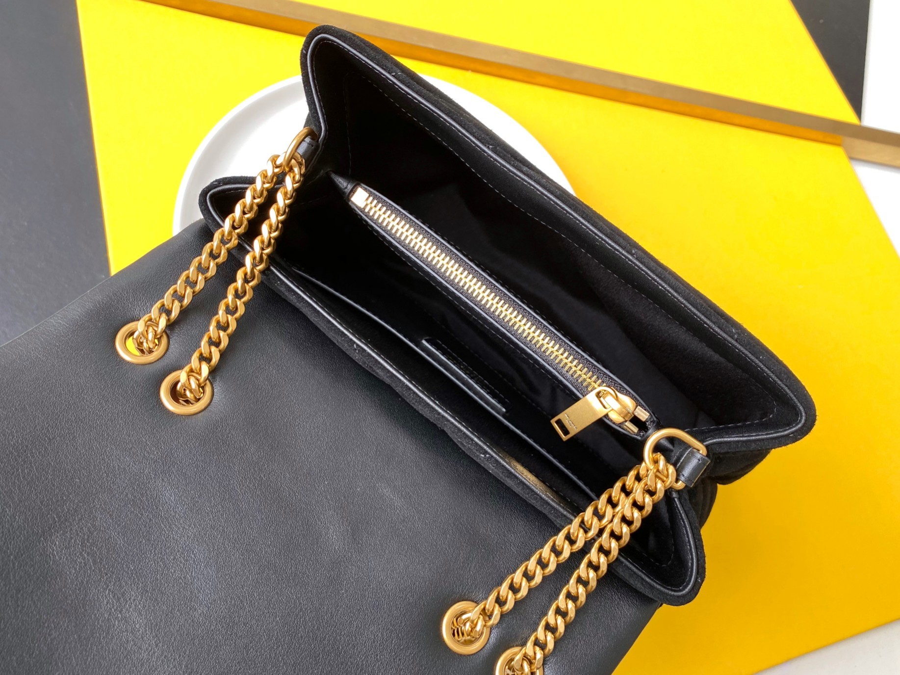 Sa1nt Lau*nt Loulou Small Chain Bag In “Y” Black With Gold Hardware For Women 9.8in/23cm Y51 4946991U8671000