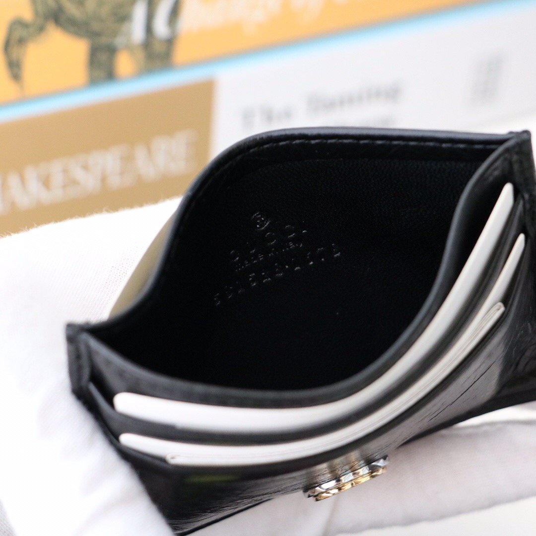 Gvc*1 Card Case with Interlocking G Plain Black For Men 4in/10cm GG