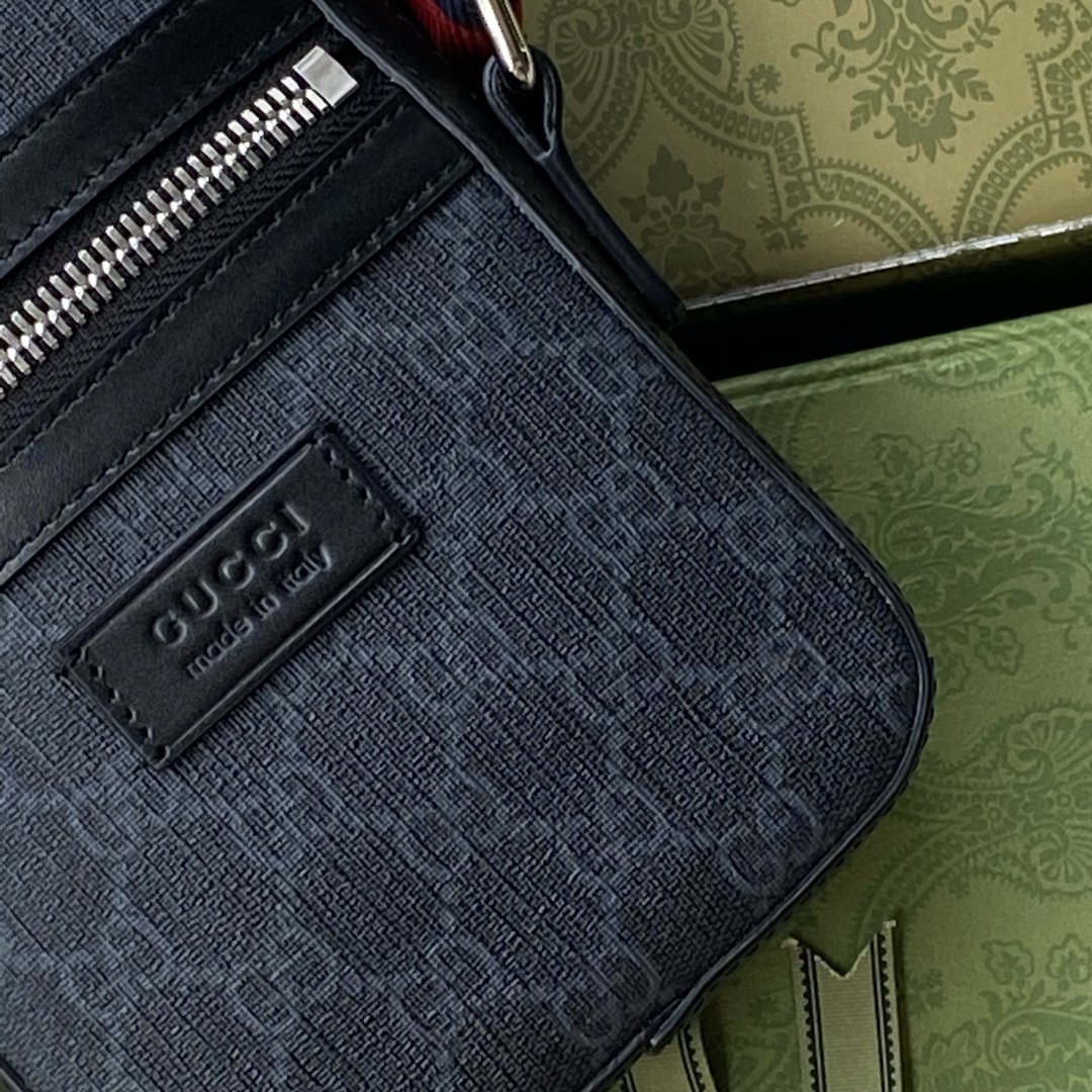 Gvc*1 GG Messenger Bag Black/Grey GG Svp*me Canvas A Material With Low Environmental Impact With Black For Men 7in/18cm GG 682357 K5RLN 1095