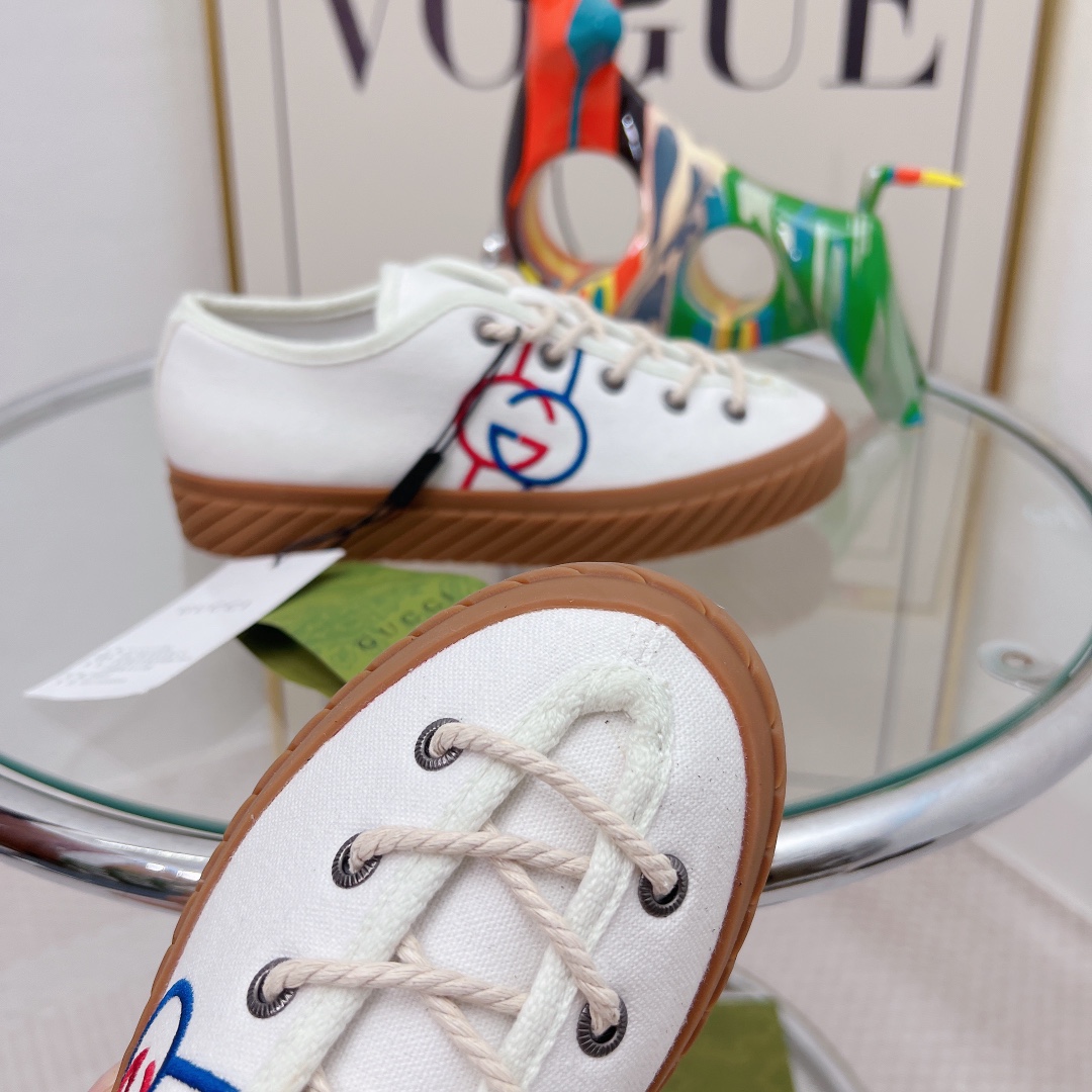 Gvc*1 Women’s Interlocking G Sneaker White For Women GG