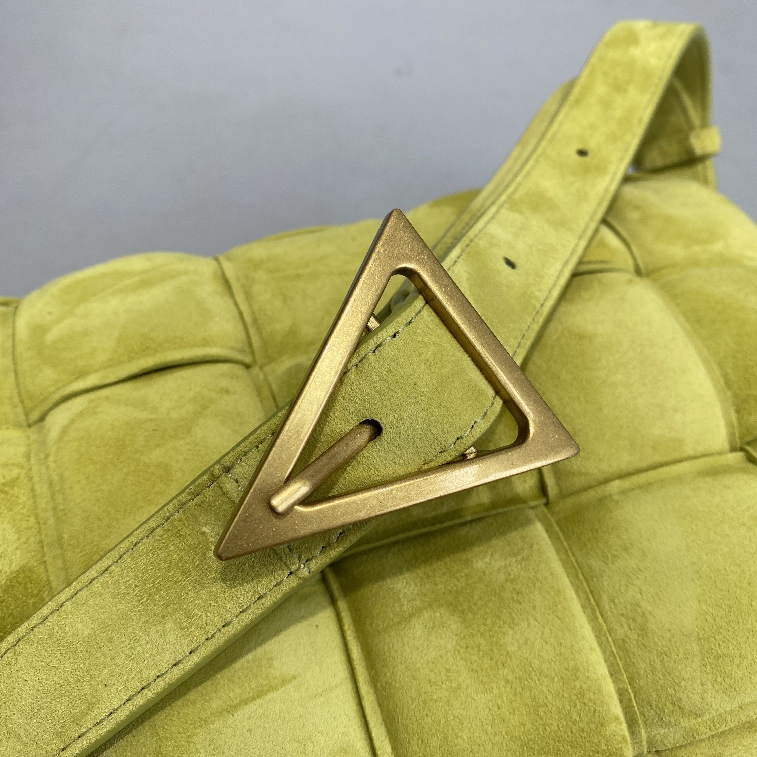 B0tt*ga Ven*ta Padded Cassette Yellow, For Women, Women’s Bags 10.2in/26cm