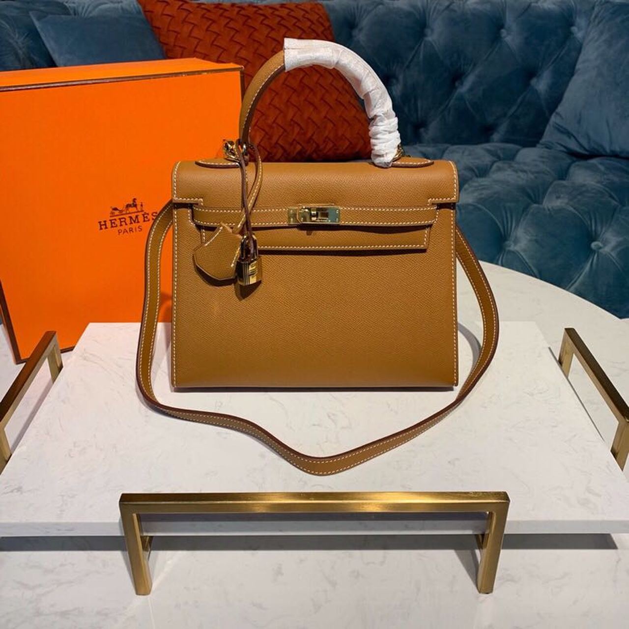 H**me5 Kelly Gold For Women Gold Toned Hardware 10in/25cm