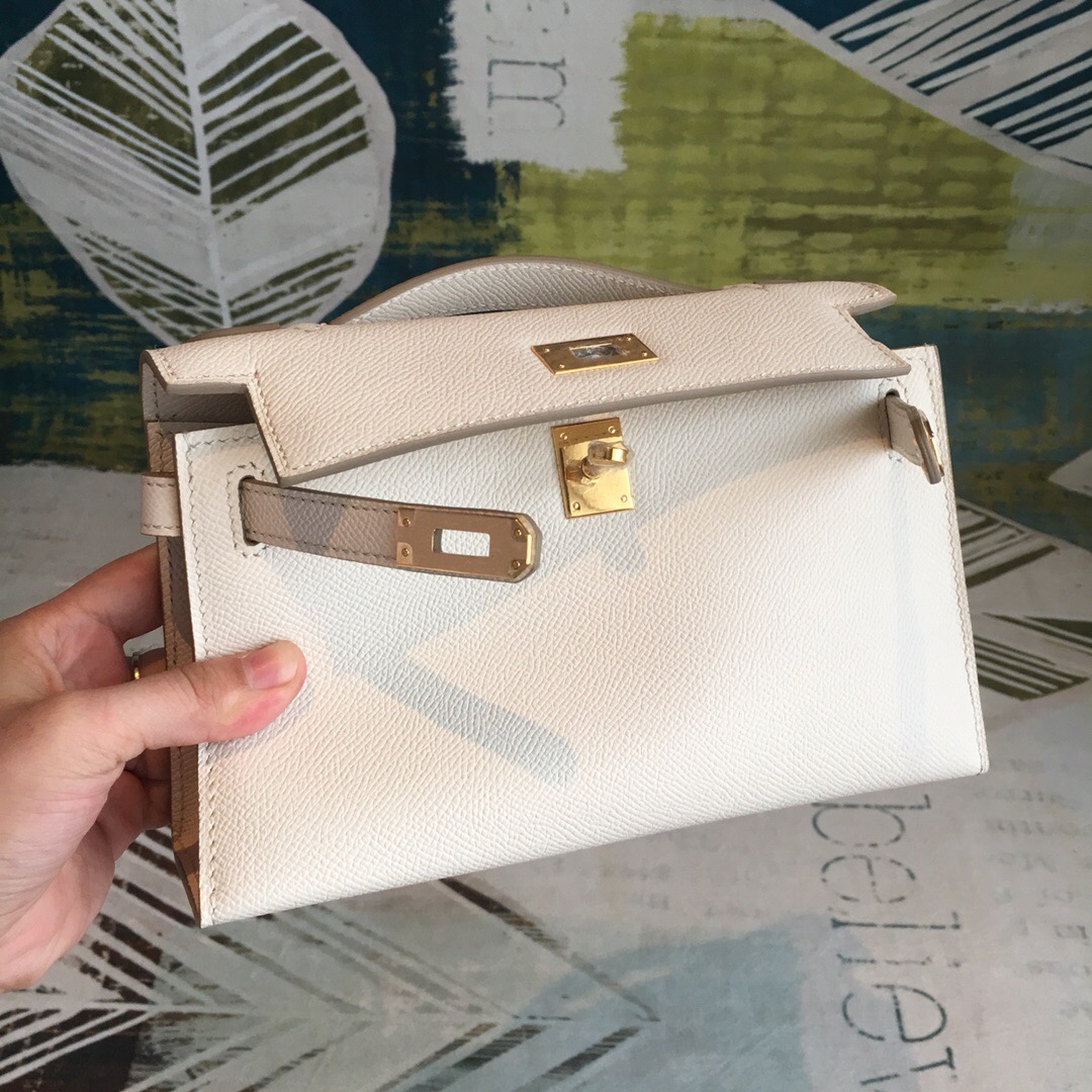 H**me5 Kelly Pochettee White For Women Gold Toned Hardware 8.5in/22cm