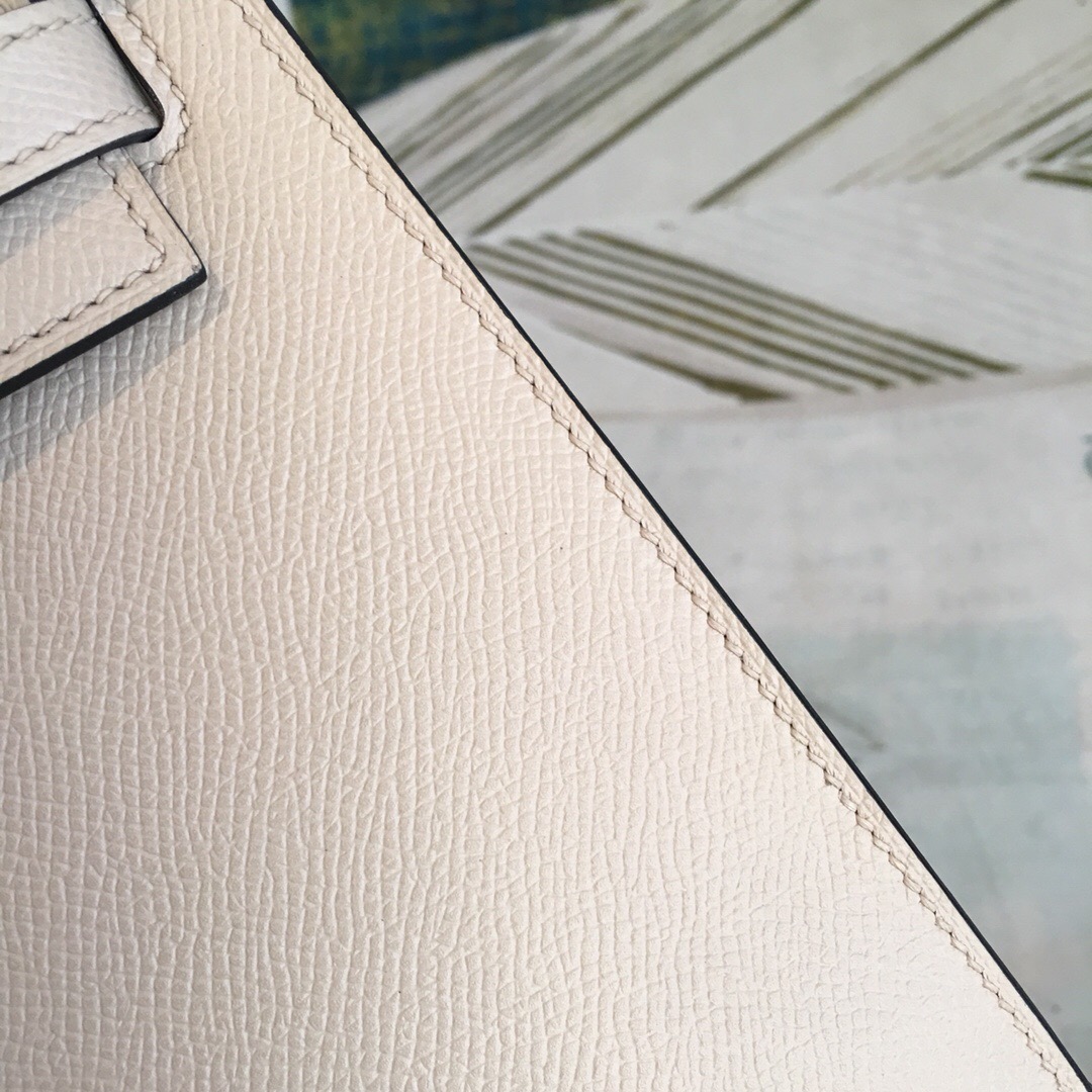 H**me5 Kelly Light Gray For Women Gold Toned Hardware 10in/25cm