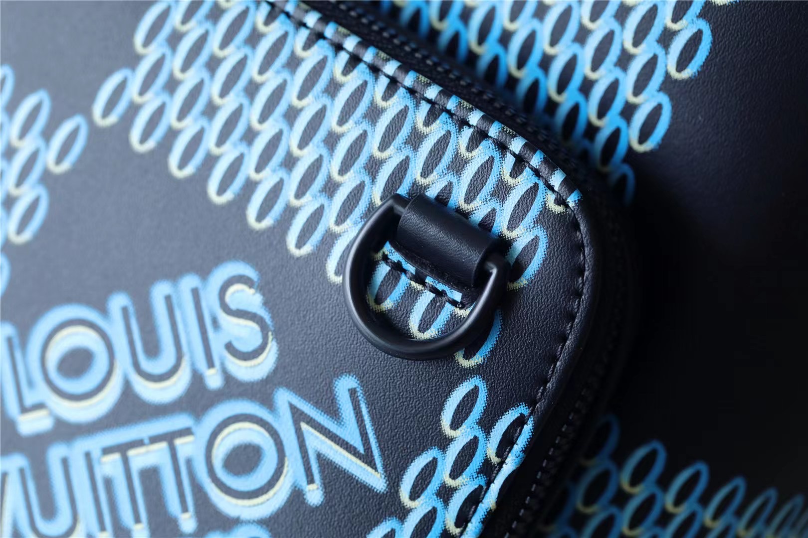 L0vis Vvtt0n Racer Damier Spray Blue For Men, Men’s Backpacks 16in/41cm LV