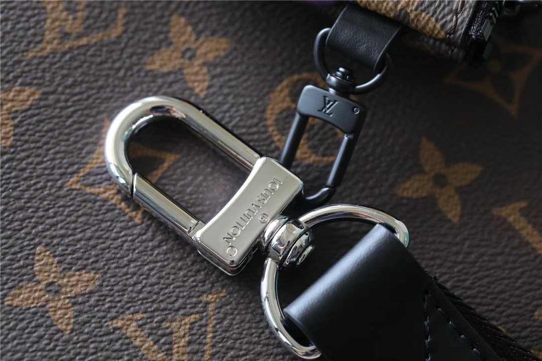 L0vis Vvtt0n Trio Messenger Monogram Macassar Canvas By Virgil Abloh’s Purple For Men, Men’s Bags, Shoulder And Crossbody Bags 9.5in/25cm LV M46266