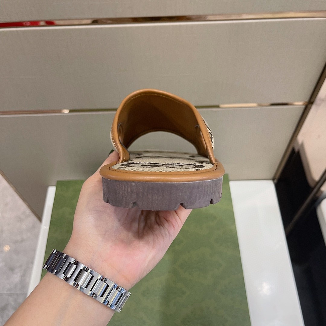 Gvc*1 Men’s Maxi GG Svp*me Slide Sandal Brown And Beige For Men ‎624879