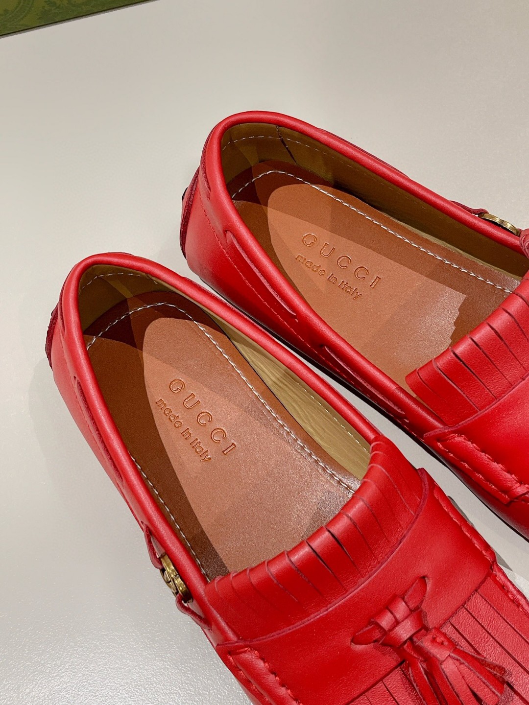 Gvc*1 Men’s Loafer With Driver Interlocking G Red For Men 624699