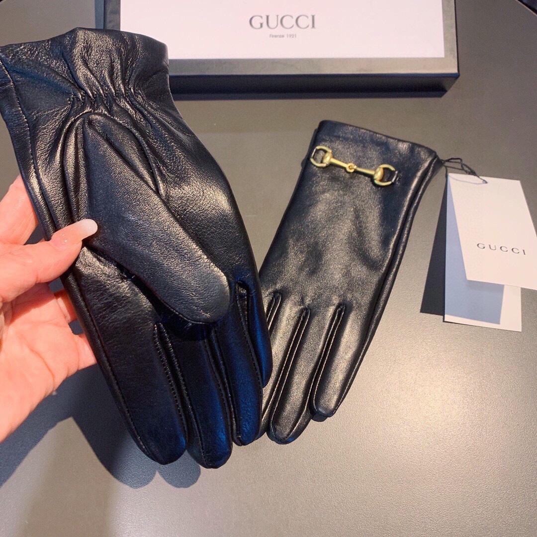Gvc*1 Gloves With Hoursebit In Black
