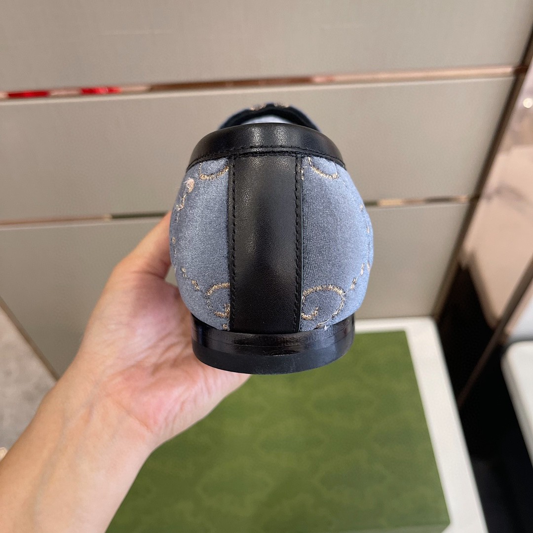 Gvc*1 Men’s Jordan GG Velvet Loafer Blue For Men 430088-9TI90-4286