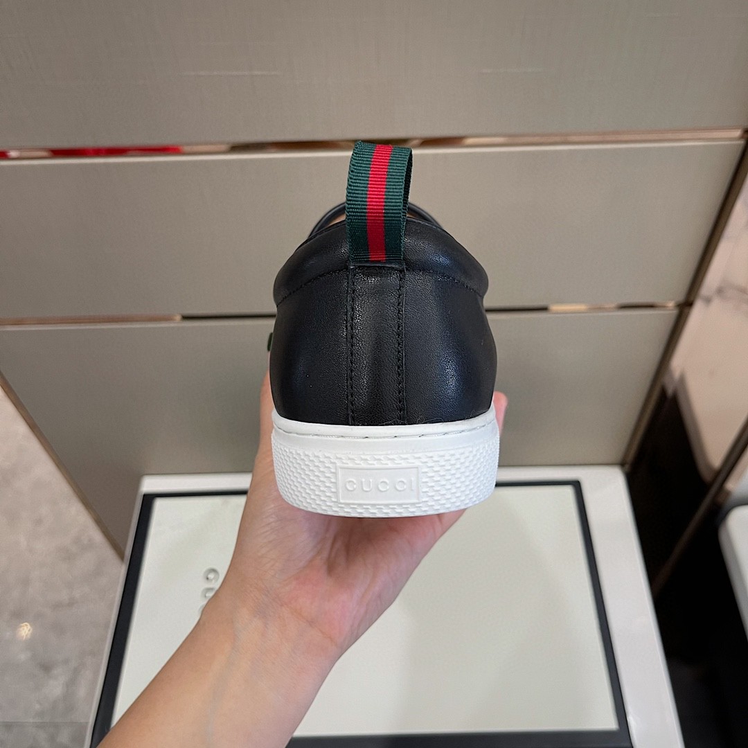 Gvc*1 Men’s GG Svp*me Slip-On With Tiger Black And Gray For Men 456202 K5Z30 8979