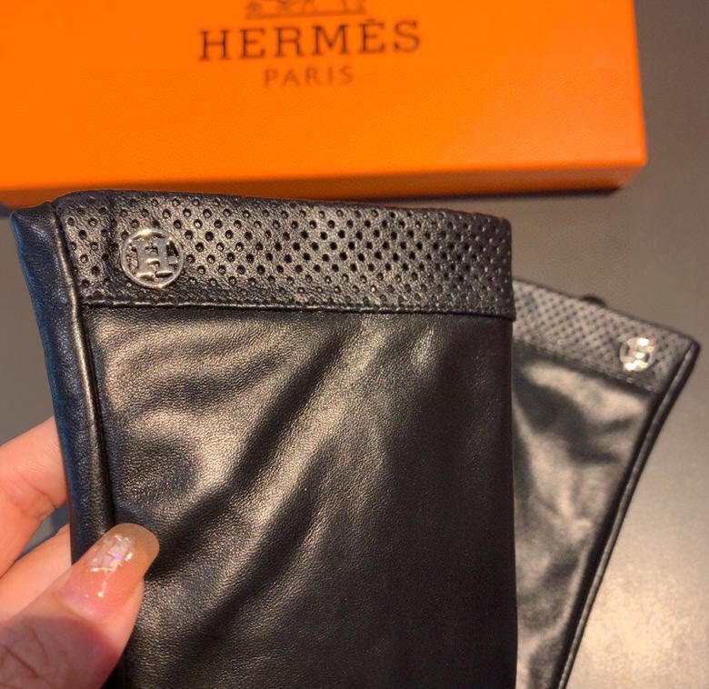 H**me5 Soya Gloves In Black