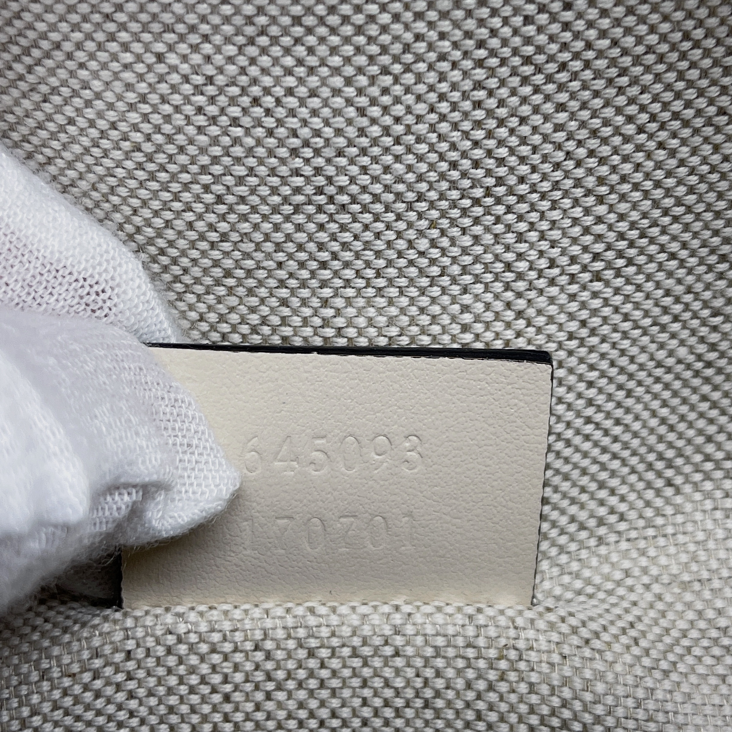 Gvc*1 GG Embossed Belt Bag White GG Embossed For Men  11in/28cm GG