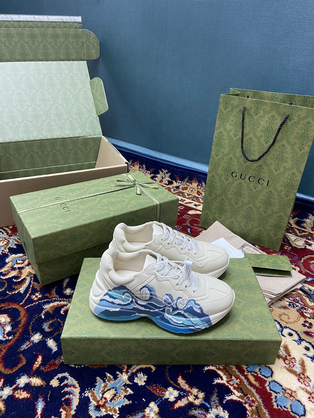 Gvc*1 Men’s Rhyton Sneaker With Wave White For Men 576052-DRW00-9522