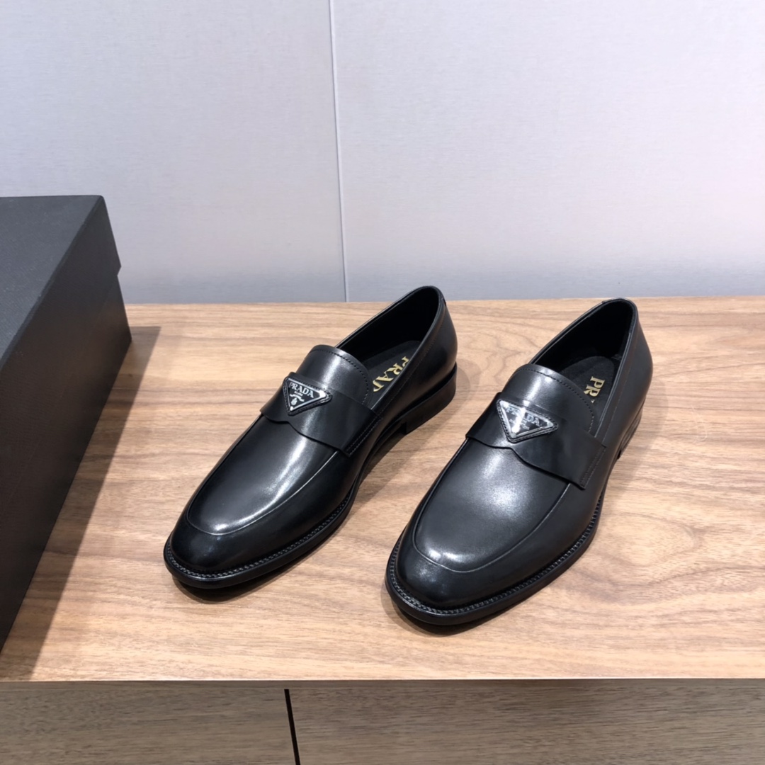 Pra*a Brushed Loafers Black For Men 1in/25mm PRD 2DB180_P39_F0002_F_G001