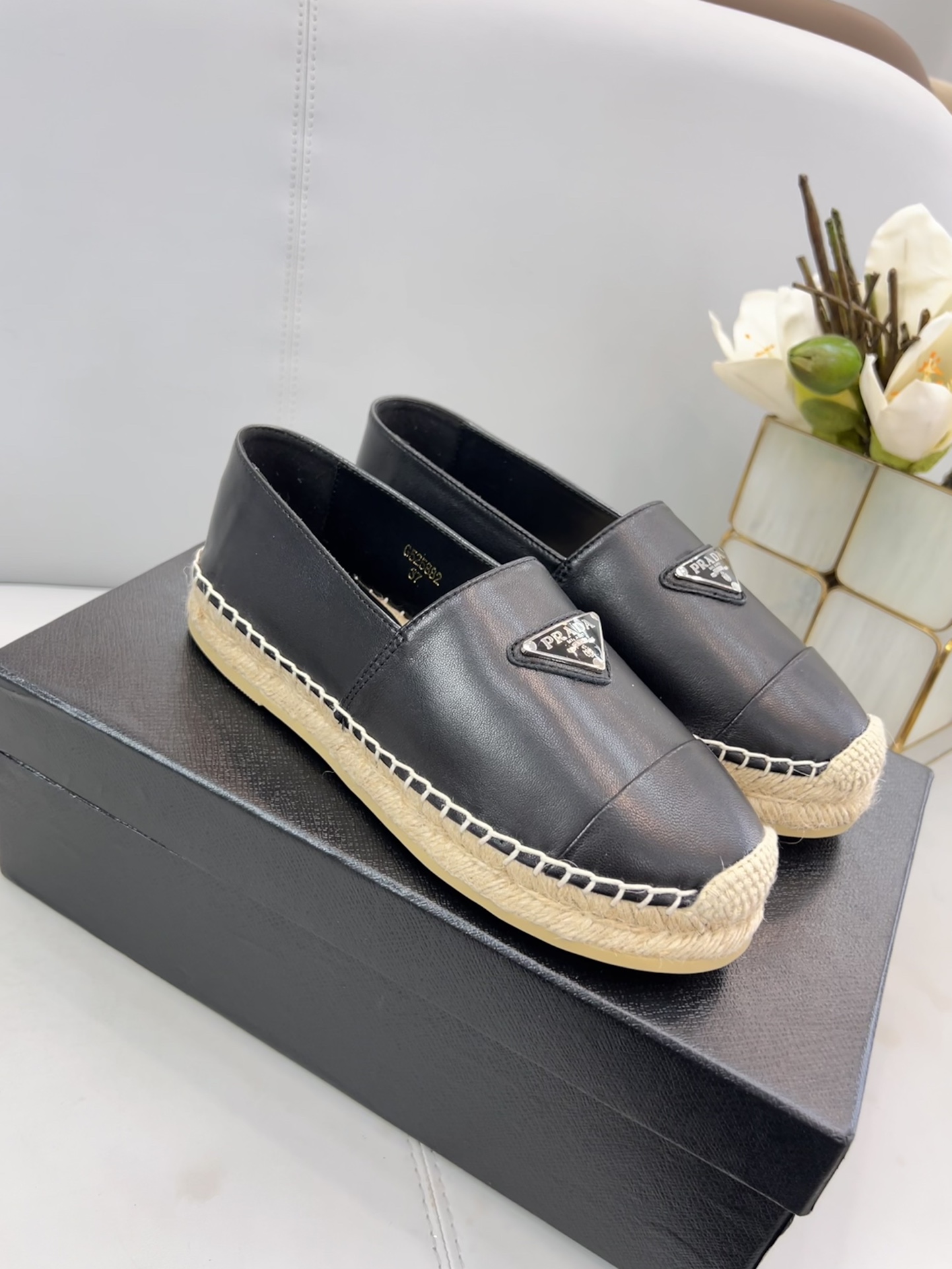 Pra*a Nappa Espadrillas Black For Women 0.8in/20mm PRD