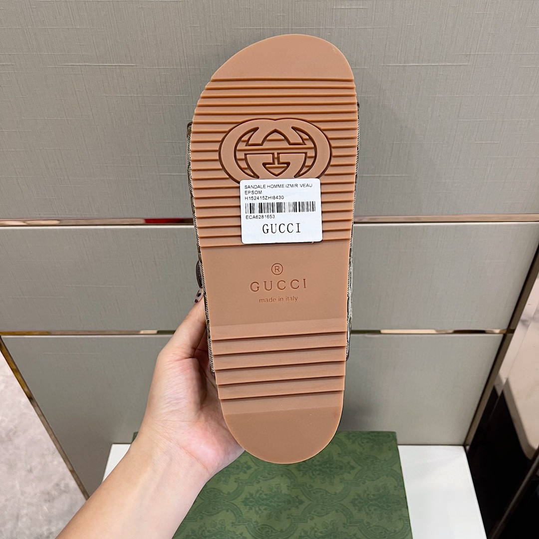 Gvc*1 Men’s Slide Sandal With Straps Beige And Ebony For Men 658020 2HK60 9791