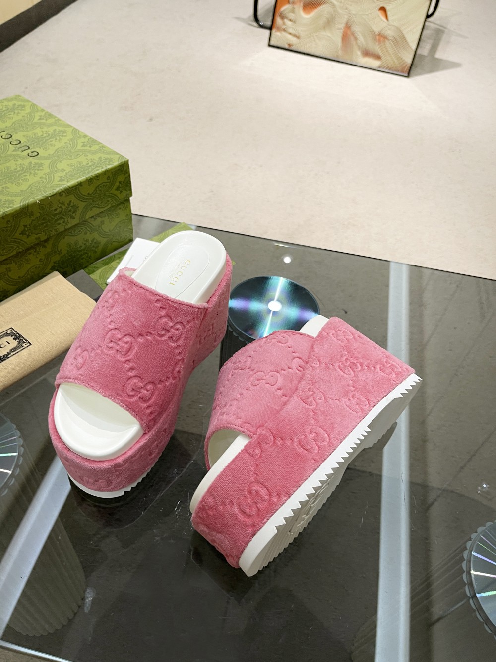 Gvc*1 Women’s GG Platform Sandal Pink For Women GG