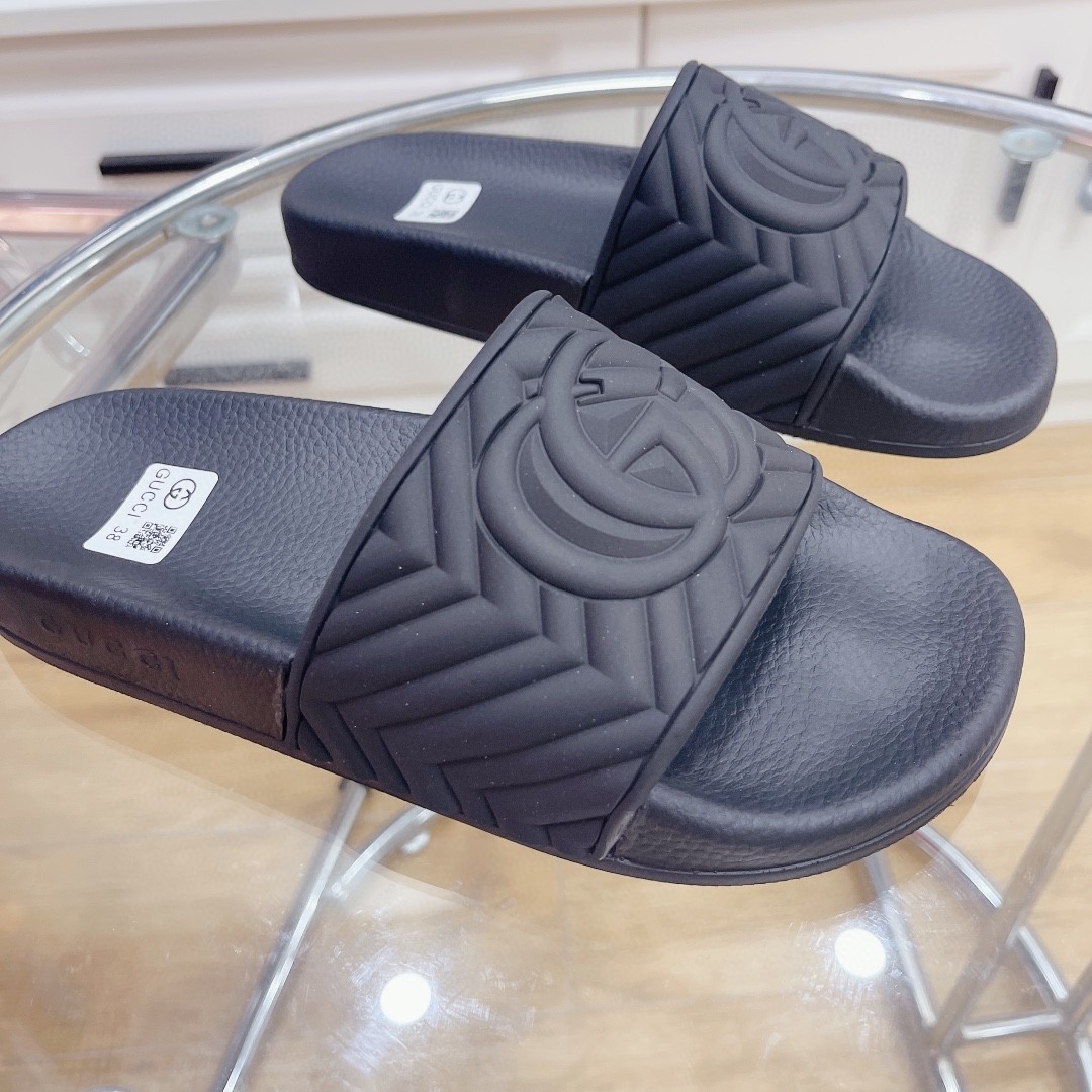Gvc*1 Women’s Quilted GG Rubber Slide Black For Women 601041 JD600 1000