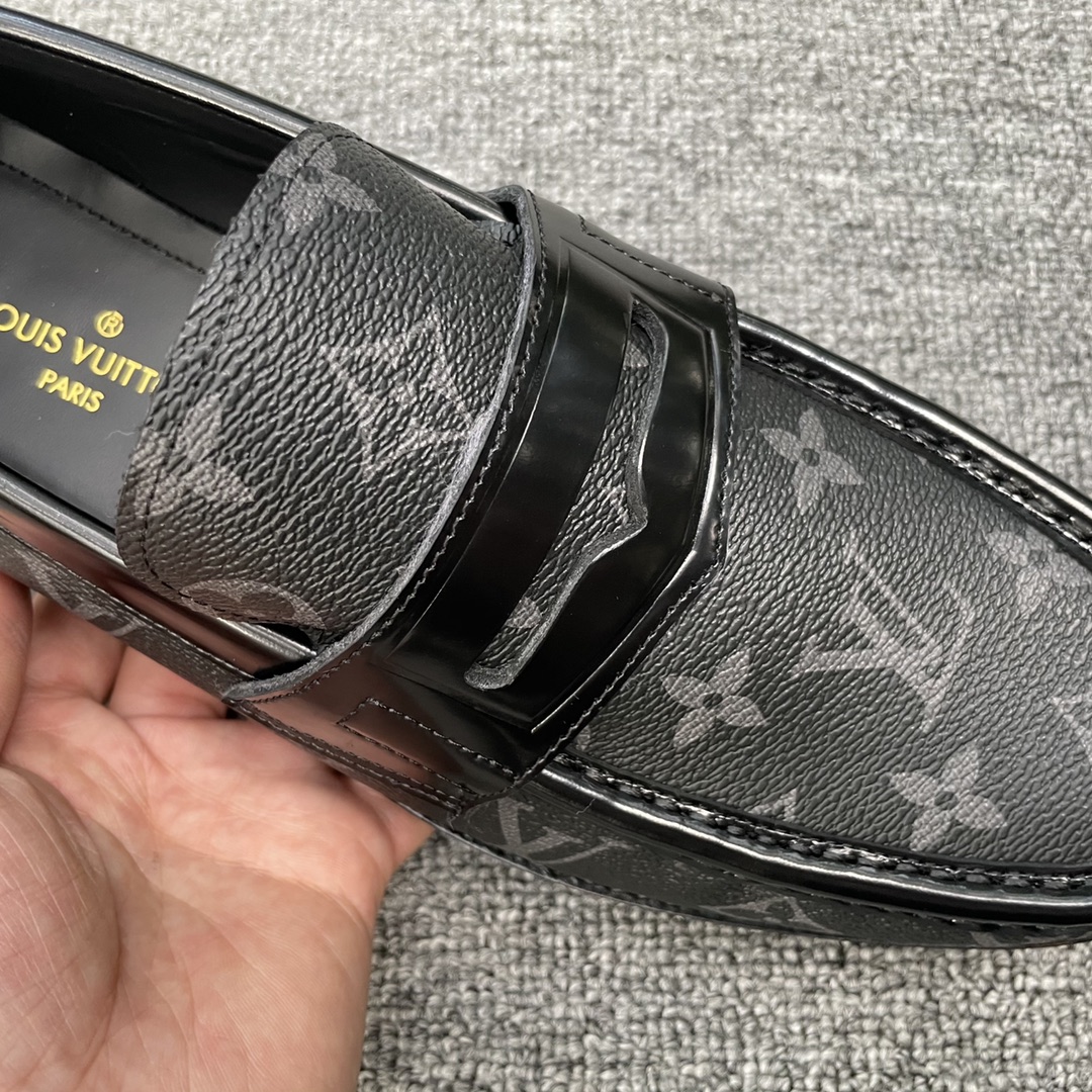 L0vis Vuittion LV Loafer Black For Men LV