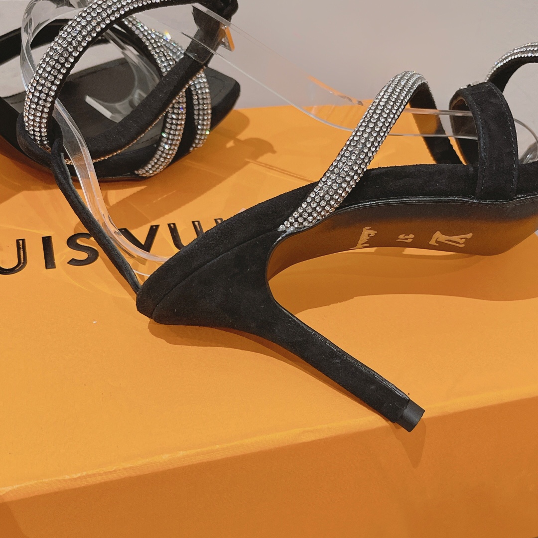 L0vis Vvtt0n Women’s Appeal Sandal Black For Women LV 1AAC1L