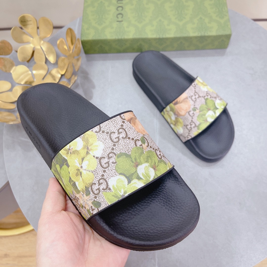 Gvc*1 Women’s GG Pursuit Floral Slider Green For Women 407345