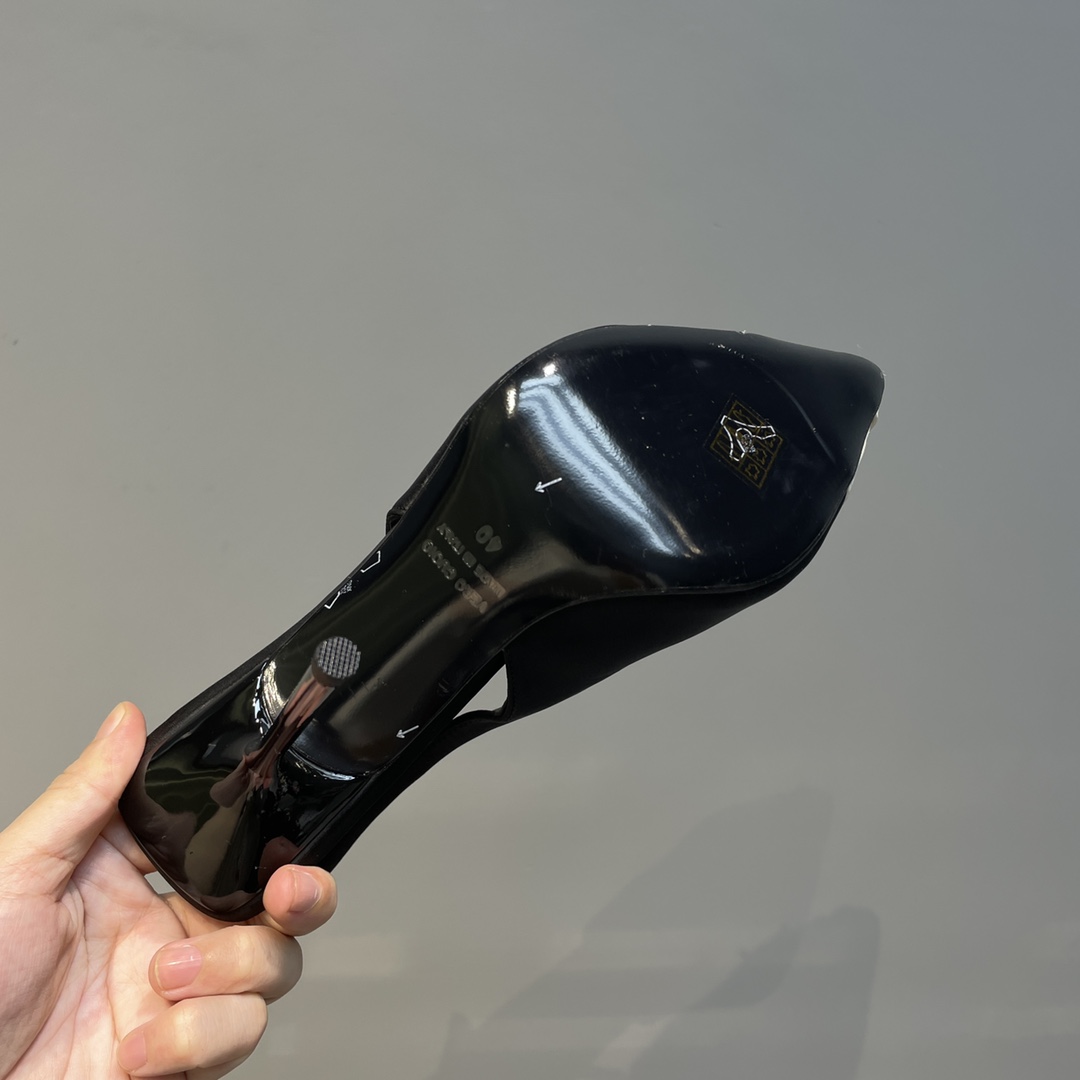 Sa1nt Lau*nt Women’s Silk Slingback Pumps Black For Women Y51