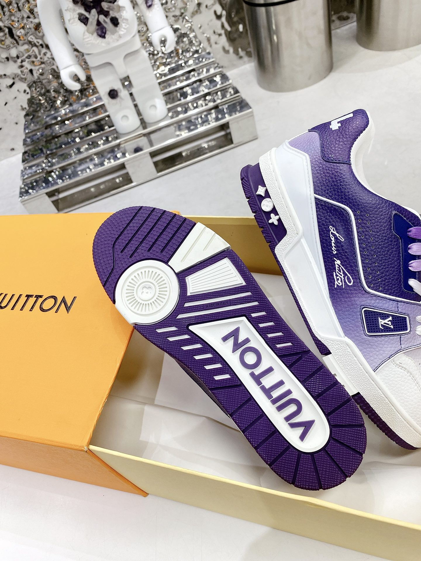 L0vis Vvtt0n Women’s LV Trainers Violet For Women LV