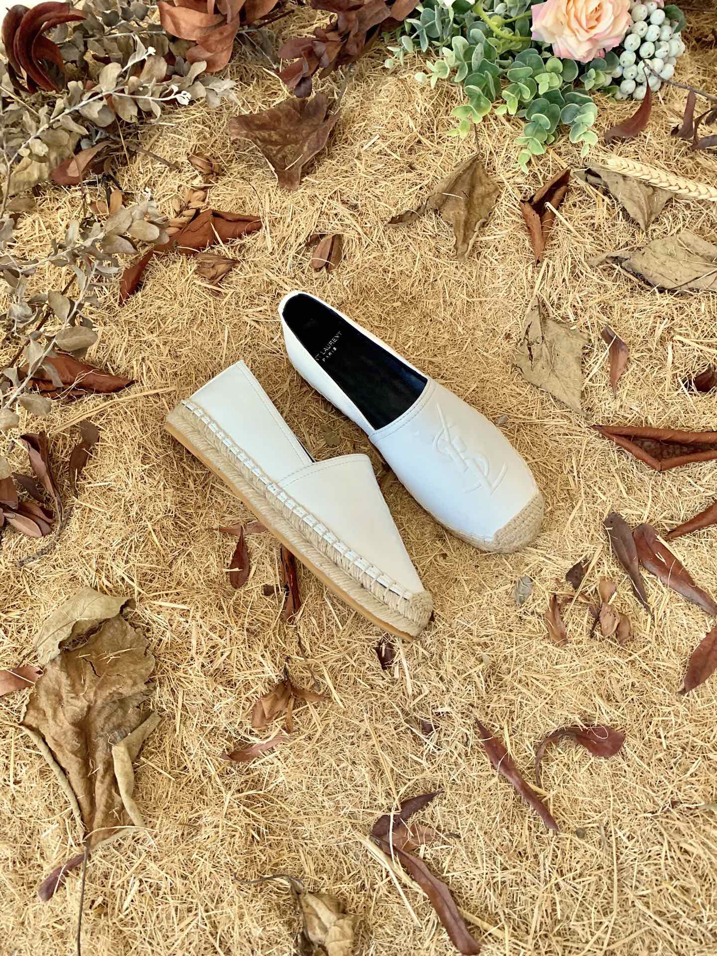 Sa1nt Lau*nt Women’s Y51 Embroidered Espadrilles White For Women Y51 4848900NO609030