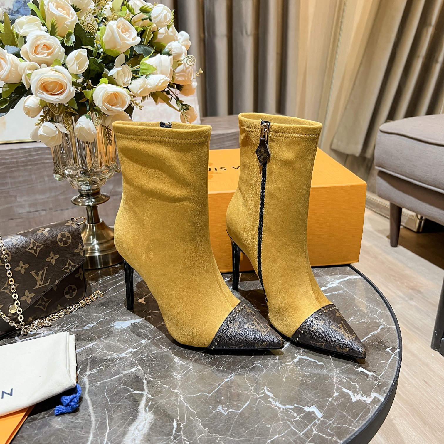 L0vis Vvtt0n Women’s Cherie Ankle Boots Yellow Women LV