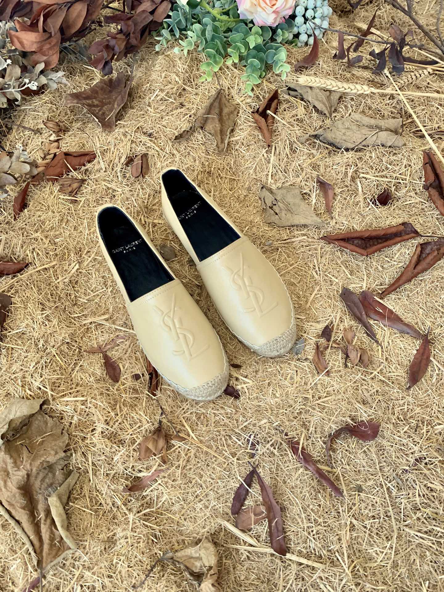 Sa1nt Lau*nt Women’s Y51 Embroidered Espadrilles Yellow For Women Y51