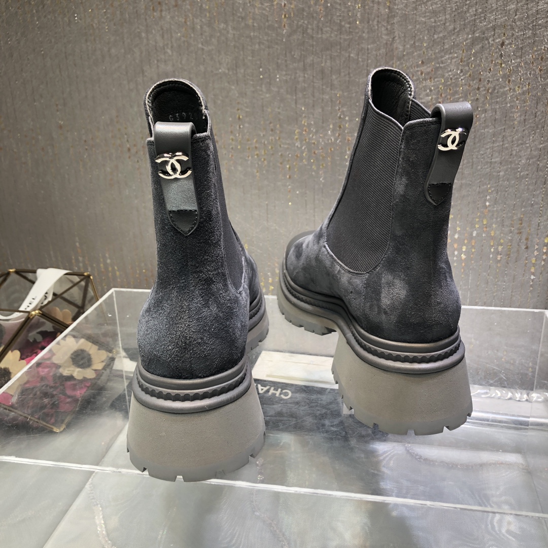 Ch**el Women’s Ankle Boots Grey For Women 0,7in/ 2cm