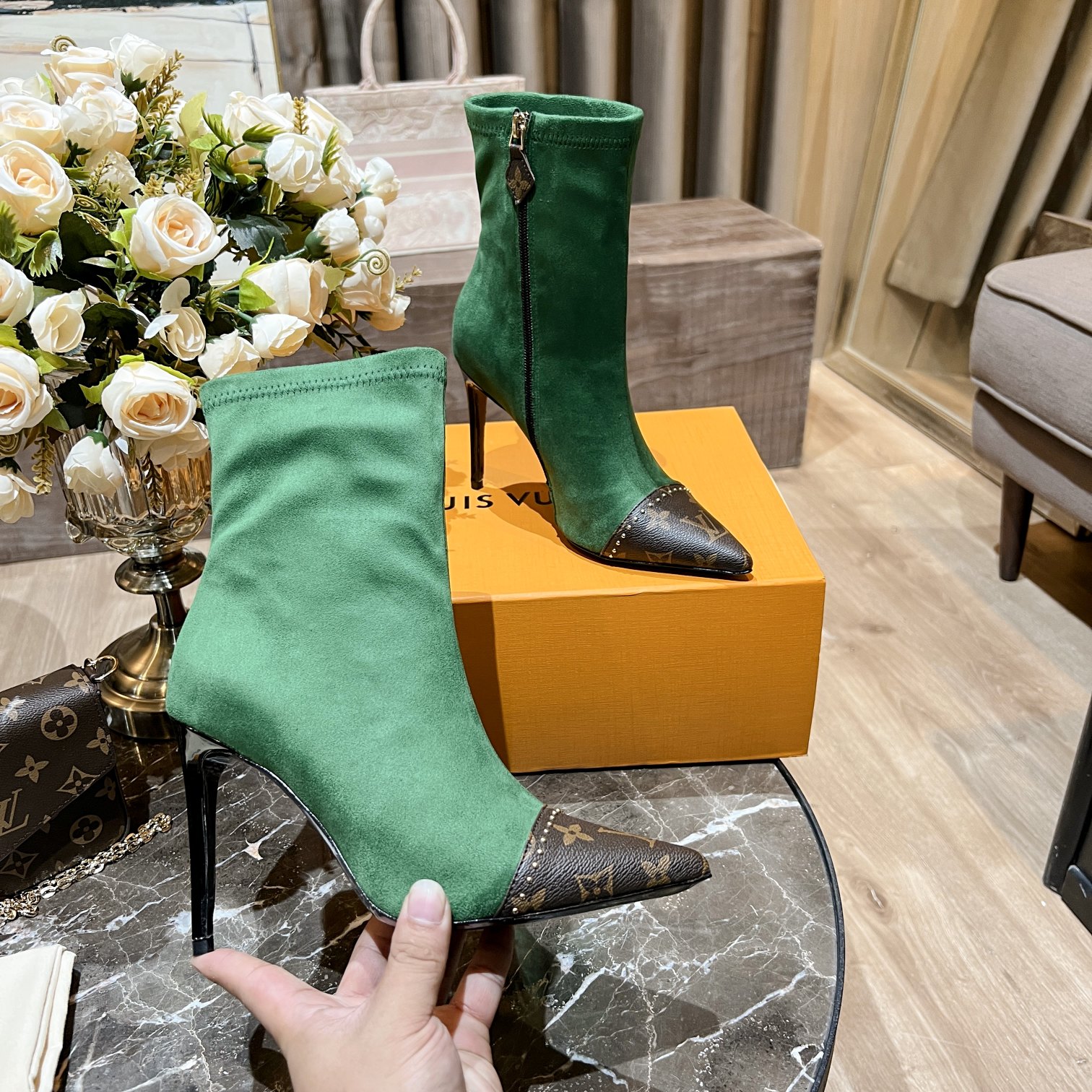 L0vis Vvtt0n Women’s Cherie Ankle Boots Green Women LV