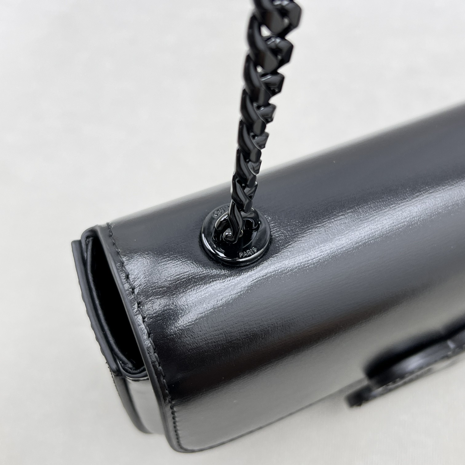 Ce1i*e Chain Shoulder Bag Triomphe Black For Women 8in/20.5cm 197993EQJ.38NN