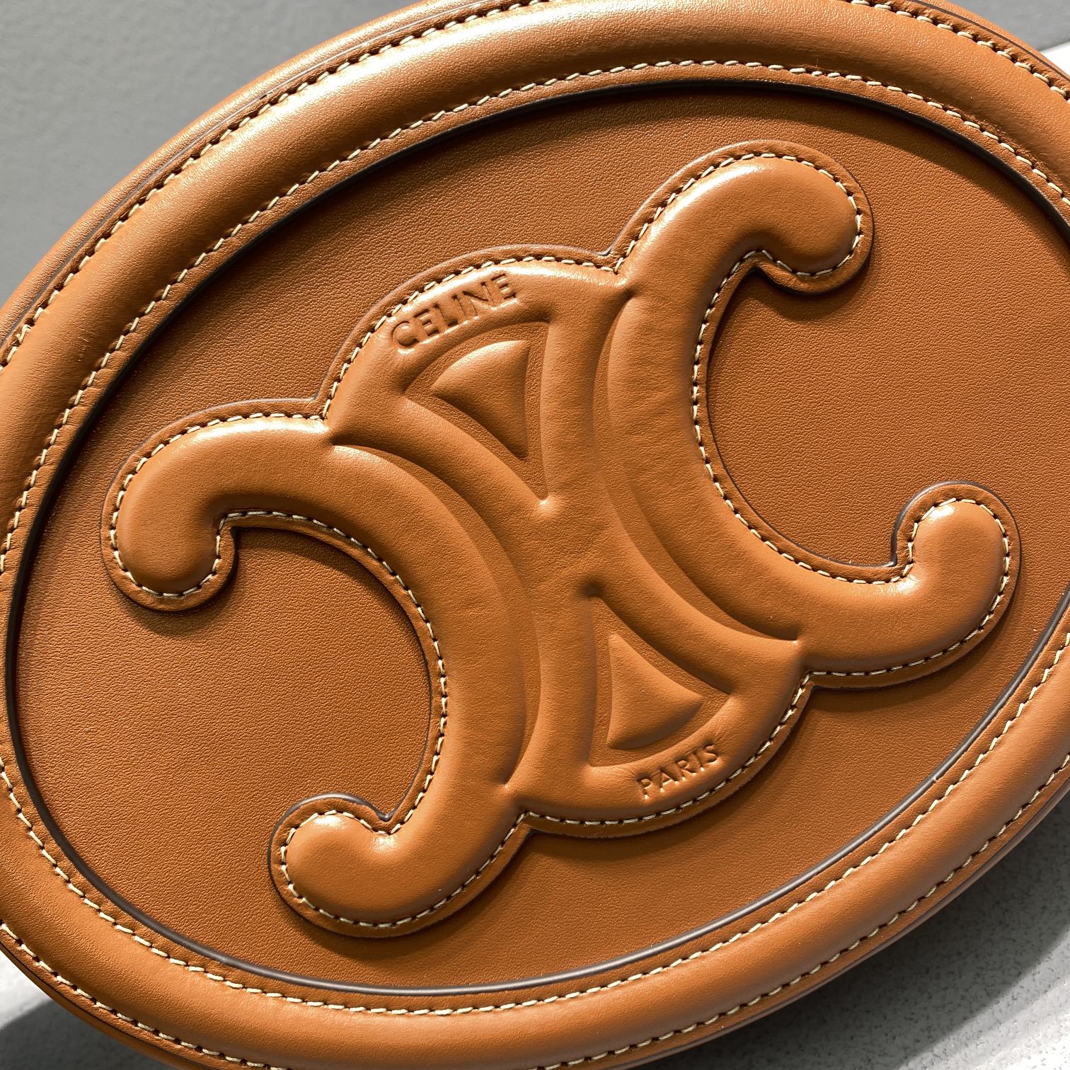 Ce1i*e Oval Bag Cuir Triomphe Brown For Women 8in/20cm 198603DXC.04LU