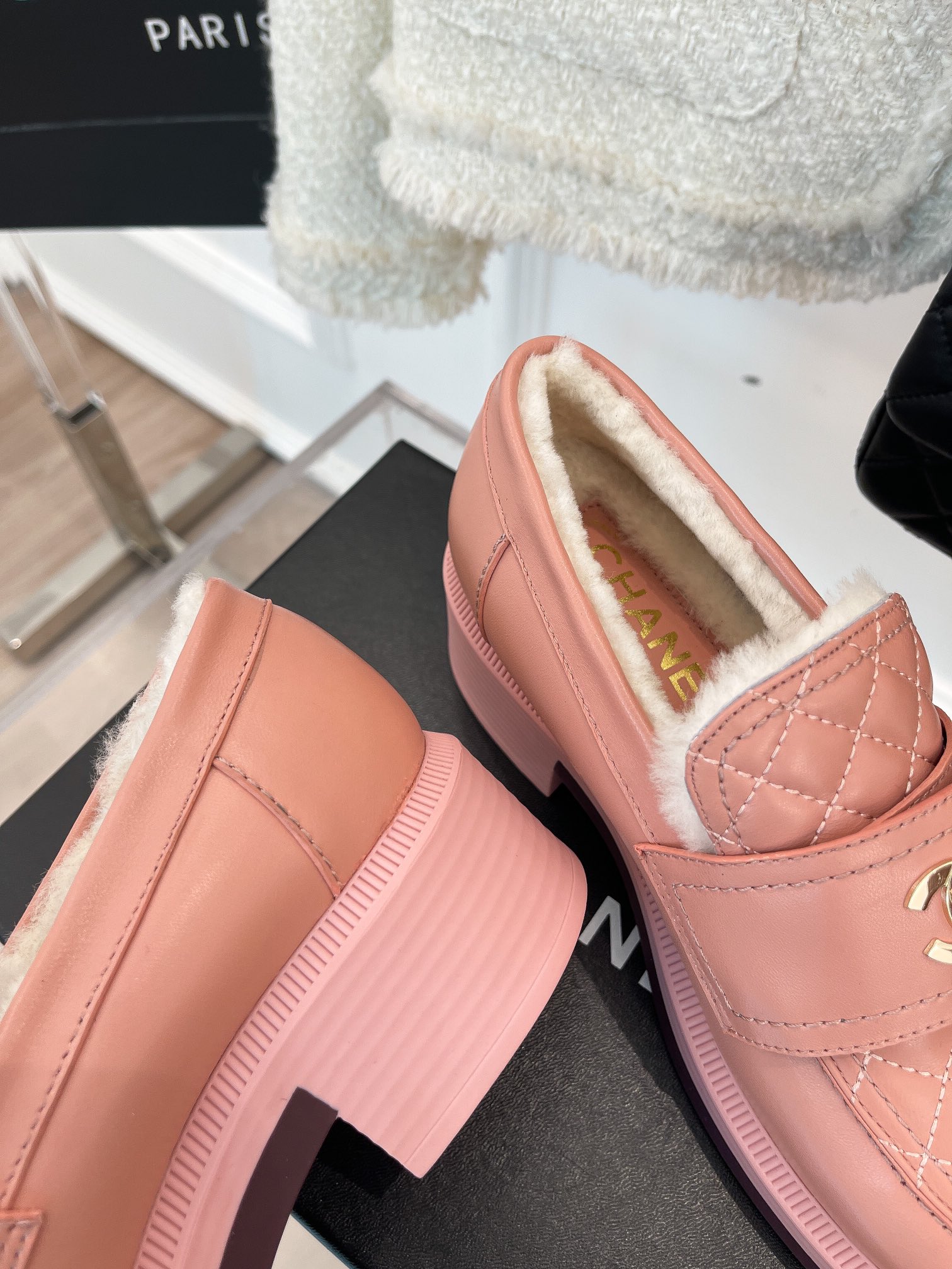 Ch**el Women’s Loafers With Lining Pink For Women