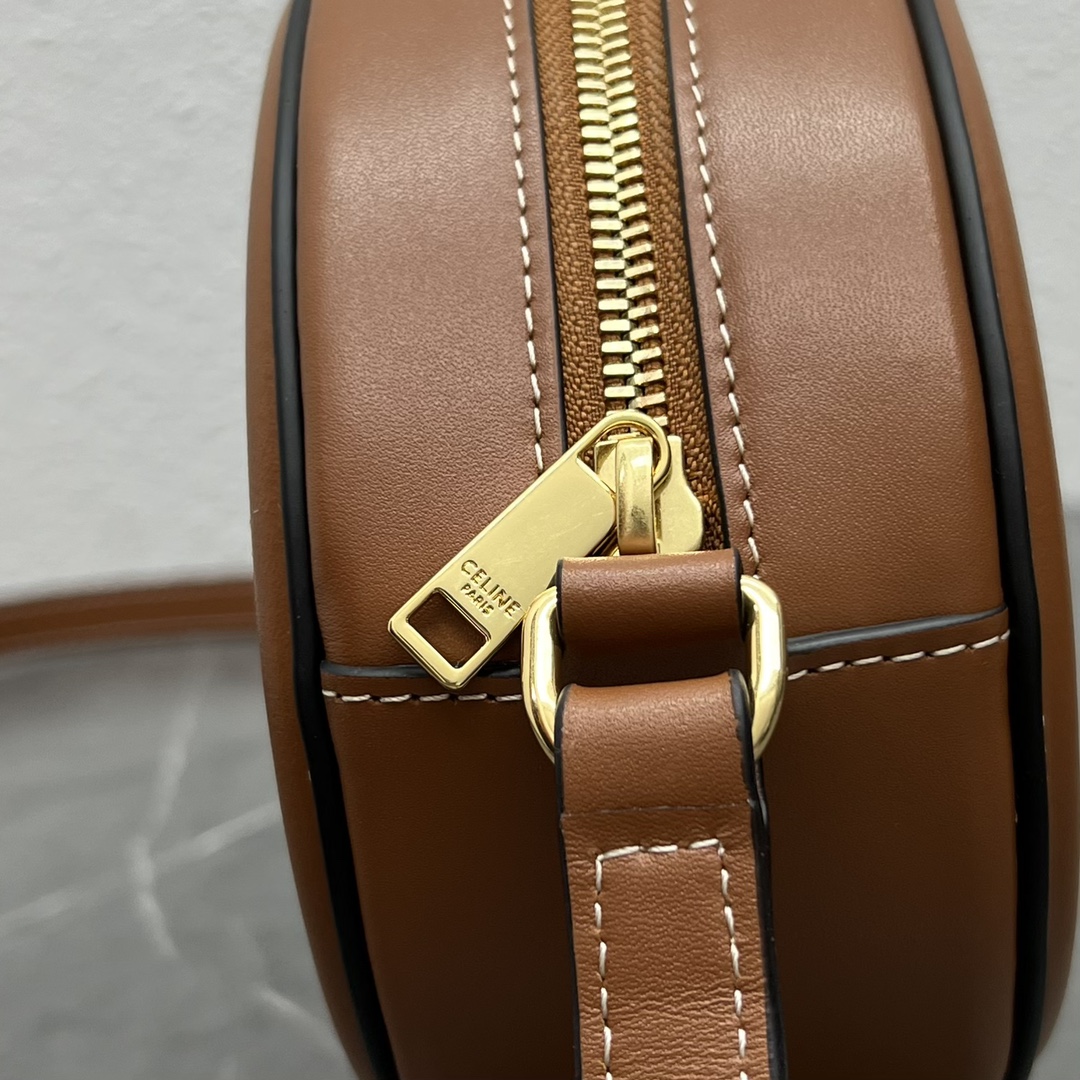 Ce1i*e Oval Bag Cuir Triomphe In Textile Natural / Tan For Women 8in/20cm 198602DU8.02NT