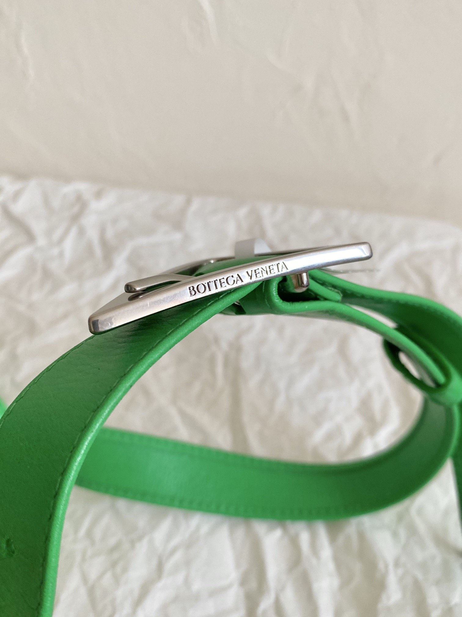 B0tt*ga Ven*ta Padded Cassette Belt Bag Green, For Women, Women’s Bags 7in/18cm 710075VCQR13724