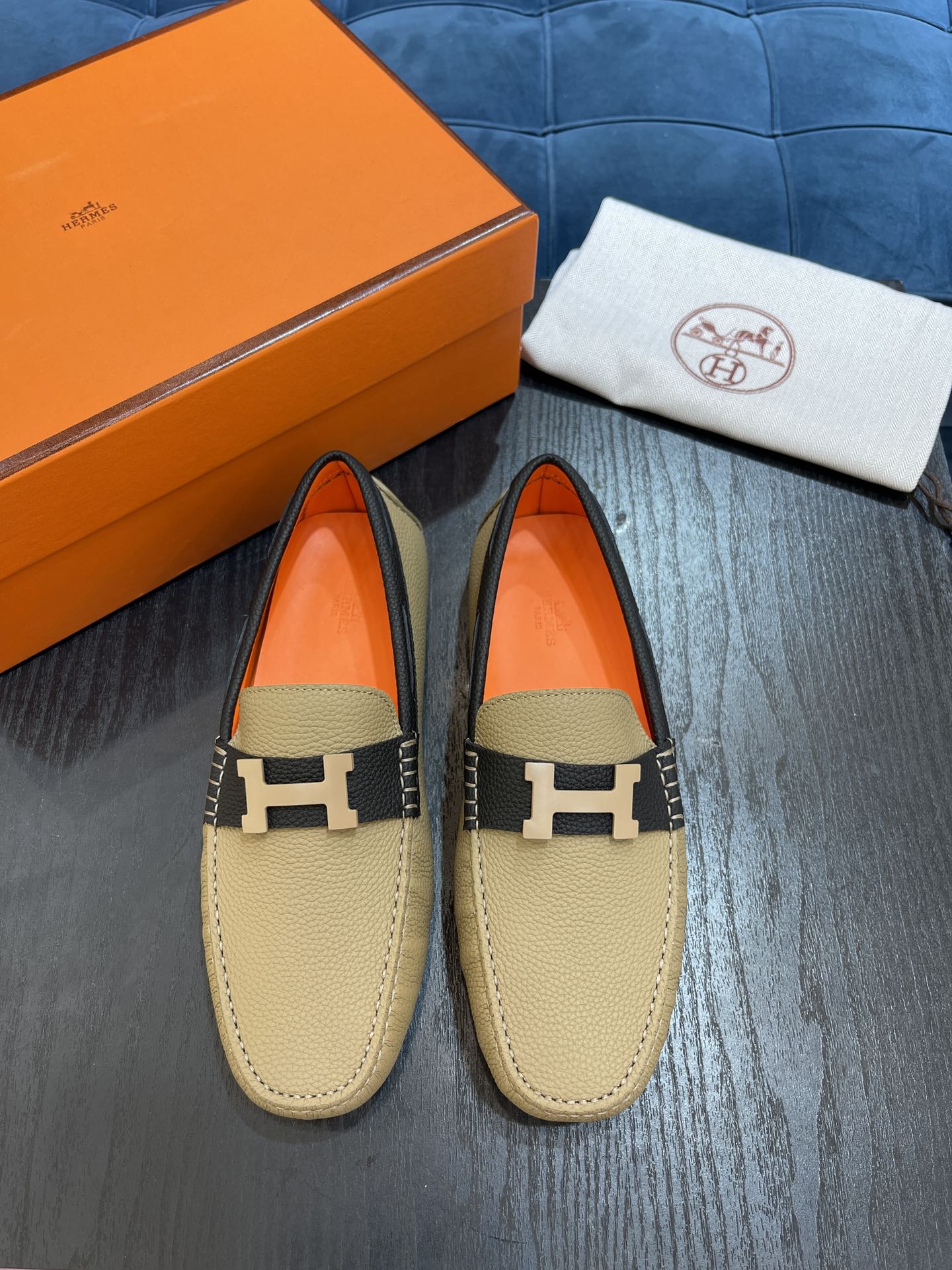 H**me5 Irving Loafer Beige For Men