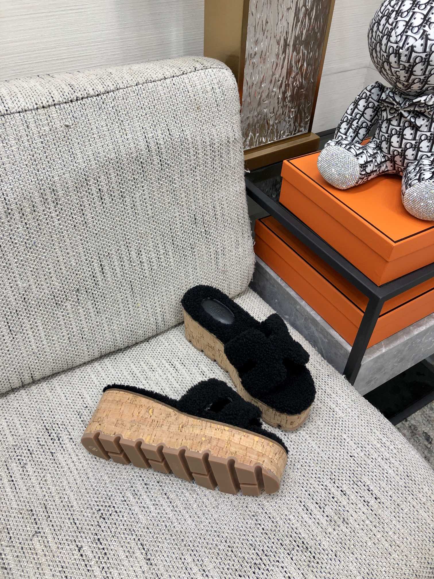 H**me5 Figari Sandal Black For Women