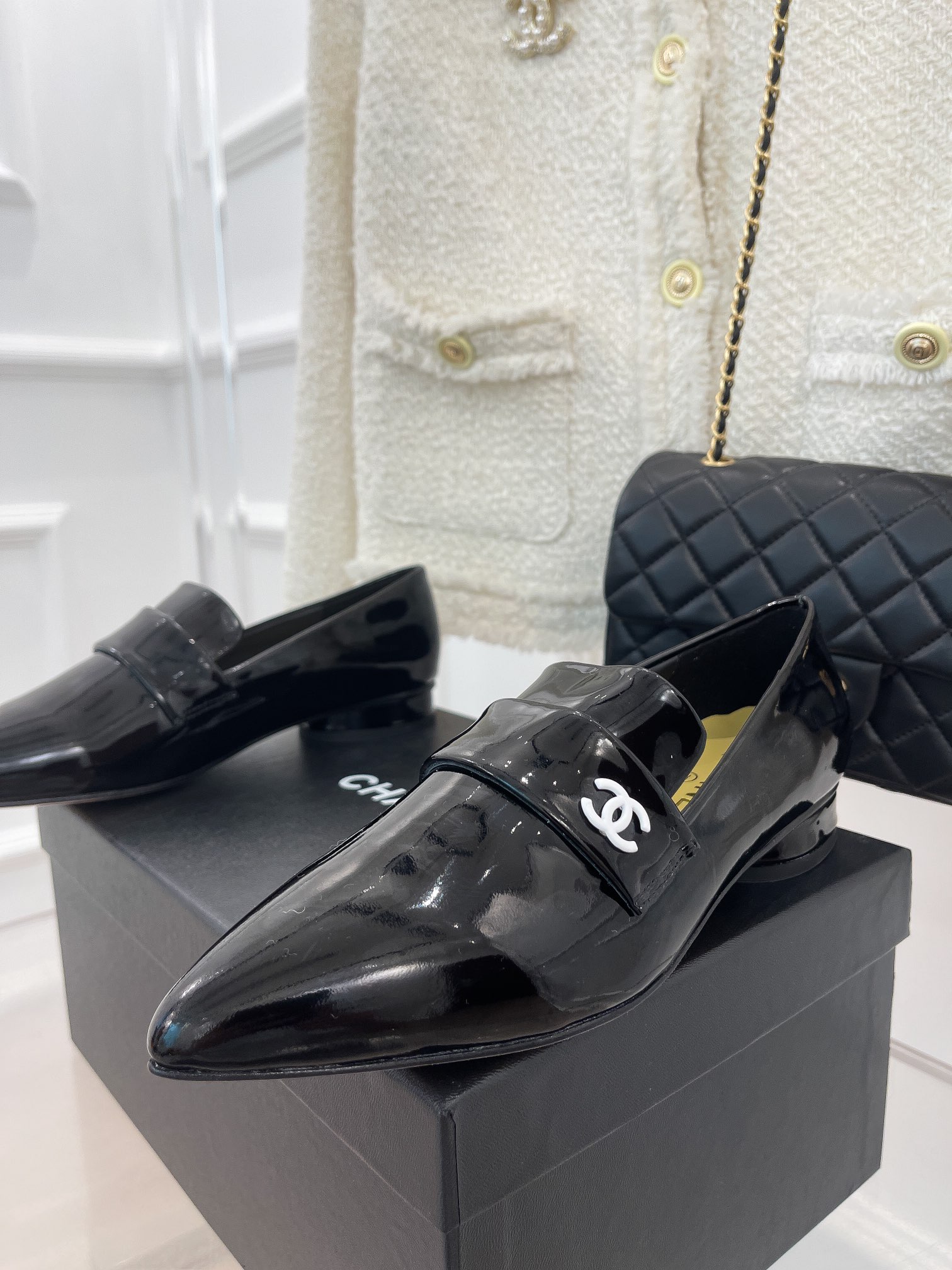 Ch**el Women’s Loafer With Logo Bright Black For Women