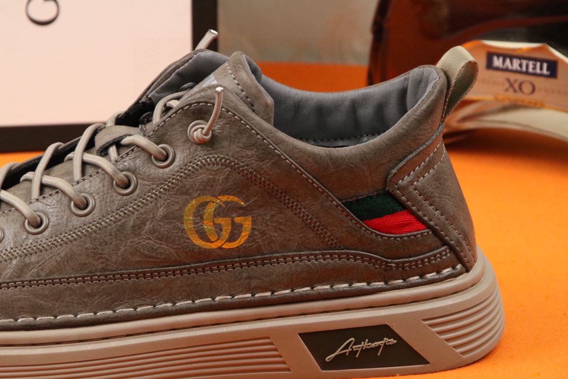 Gvc*1 Men’s Sneakers With Logo GG Gold Web Brown For Men