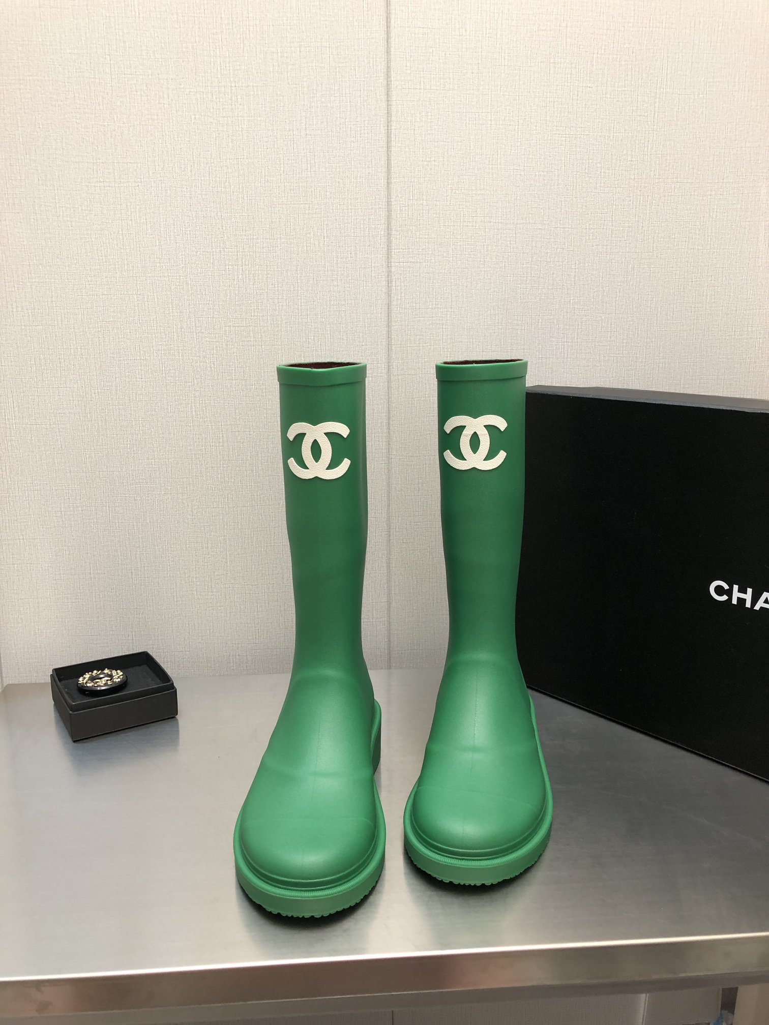 Ch**el Women’s Hight Boots Green For Women